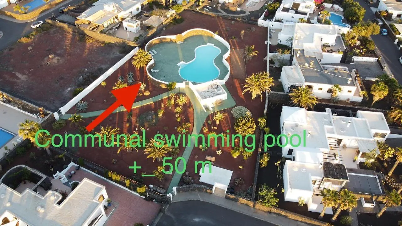 Lovely Villa Nico Playa Blanca, Hot Tub, Communal Pool 스페인