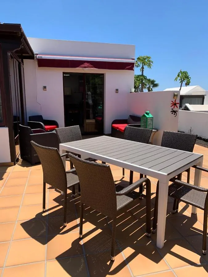 Lovely Villa Nico Playa Blanca, Hot Tub, Communal Pool