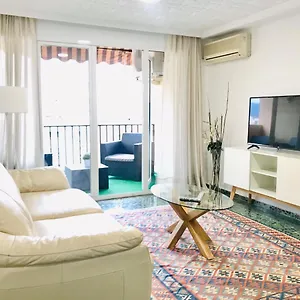 Center & Terrace By Ele Apartment Malaga
